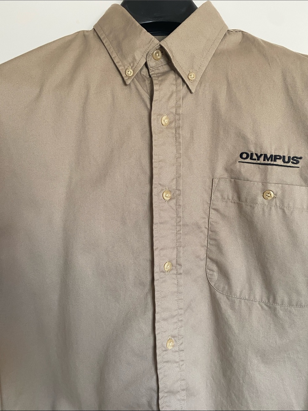Olympus Logo Button-Down Shirt Men’s Medium Khaki Beige Jonathan Corey Cotton